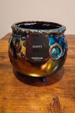 Iridescent Dripping Bubbling Cauldron
